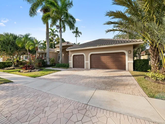 2579 Mayfair Lane, Fort Lauderdale, FL 33327