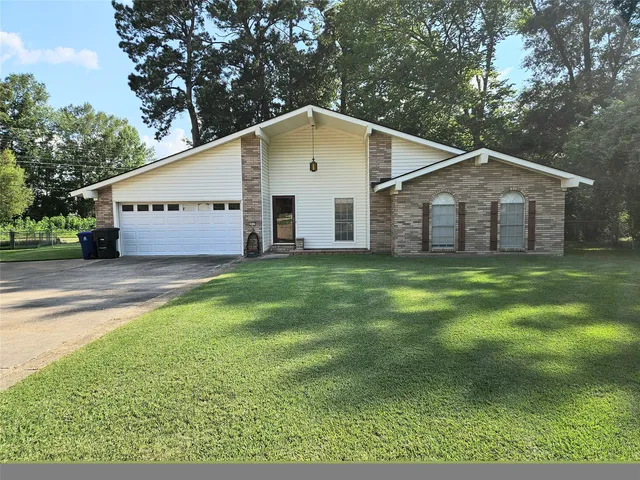2037 Darlington Ct, Shreveport, LA 71118