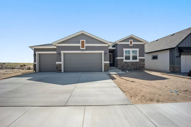 Daytona Plan in Sterling, Colorado Springs, CO 80908