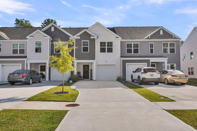 216 Cozy Brook Ct, Summerville, SC 29486