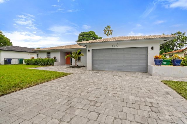 1277 NW 85th Te, Coral Springs, FL 33071