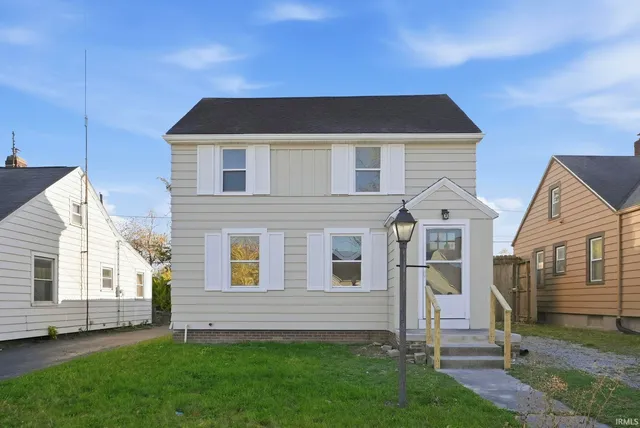 3408 Felician St, Fort Wayne, IN 46803
