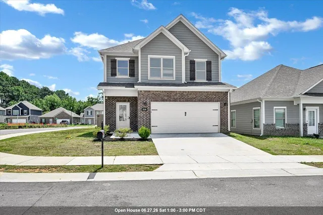 2118 Sullivan Dr, Cullman, AL 35055