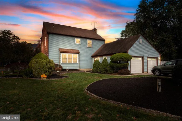 68 Sturbridge Dr, Erial, NJ 08081