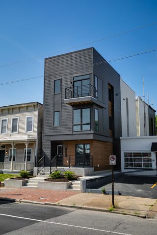 1616 Parkwood Ave, Richmond, VA 23220