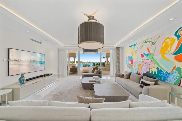 7124 Fisher Island Dr #7124, Miami Beach, FL 33109