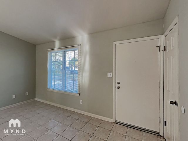 9062 Homewood Dr, Riverdale, GA 30274