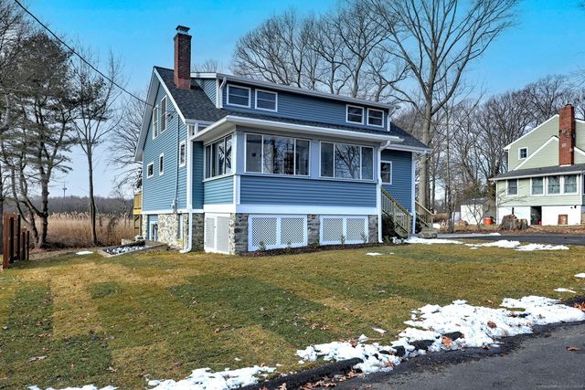 183 Home Acres Ave, Milford, CT 06460