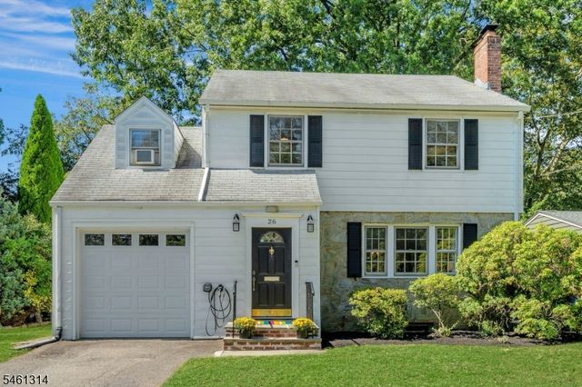 26 Whittier Ter, Bloomfield, NJ 07003