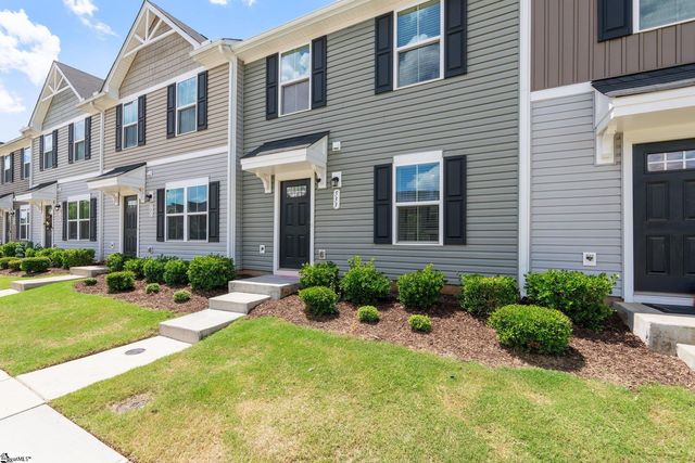 533 Hampton Townes Dr, Greenville, SC 29617