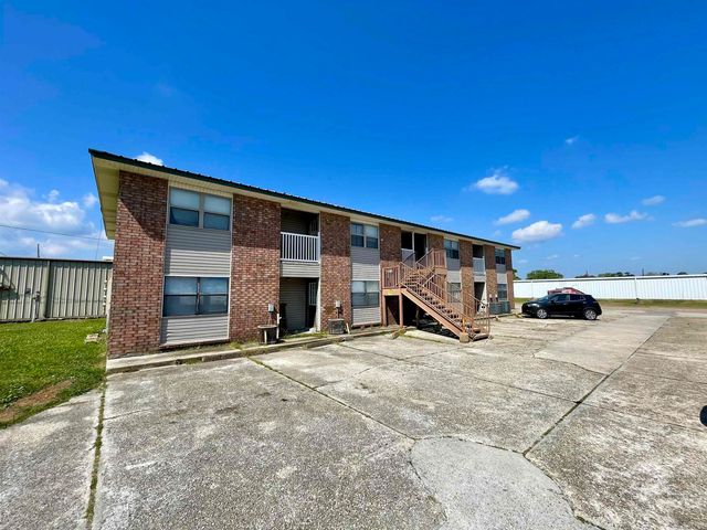 208 Monarch Dr #202-A, Houma, LA 70364