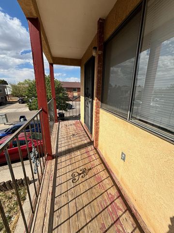 12826 Dorado Dr   SE #3, Albuquerque, NM 87123