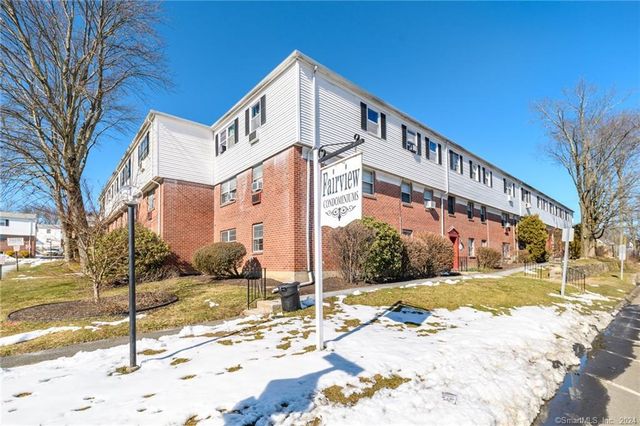 43 Fairview Dr #1, Danbury, CT 06810