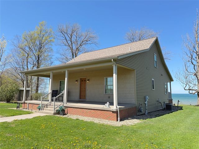 11620 Old Lake Rd, North East, PA 16428