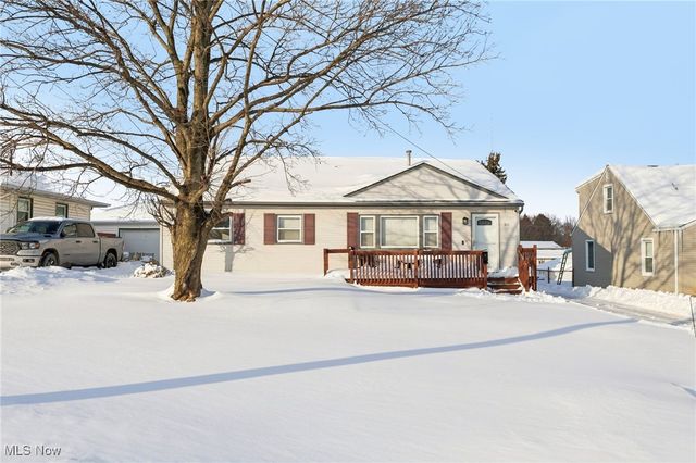611 W  Wilson St, Struthers, OH 44471