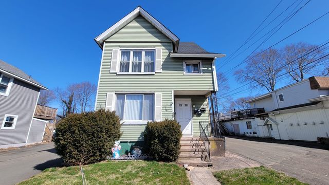 449 Main St #C, East Haven, CT 06512