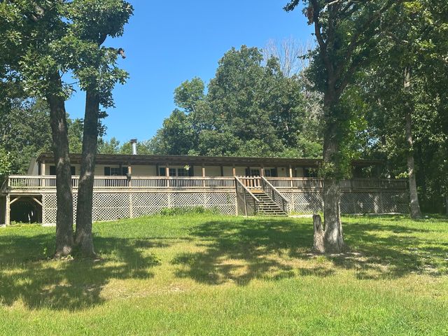 5421 S 192nd Road, Pleasant Hope, MO 65725