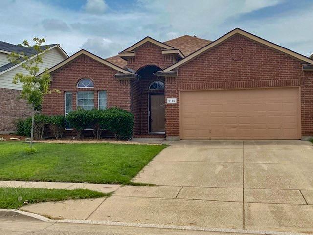 6120 Melanie Dr, Fort Worth, TX 76131