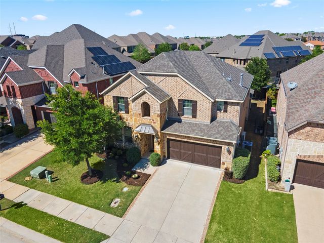 3201 Fountain Dr, Irving, TX 75063
