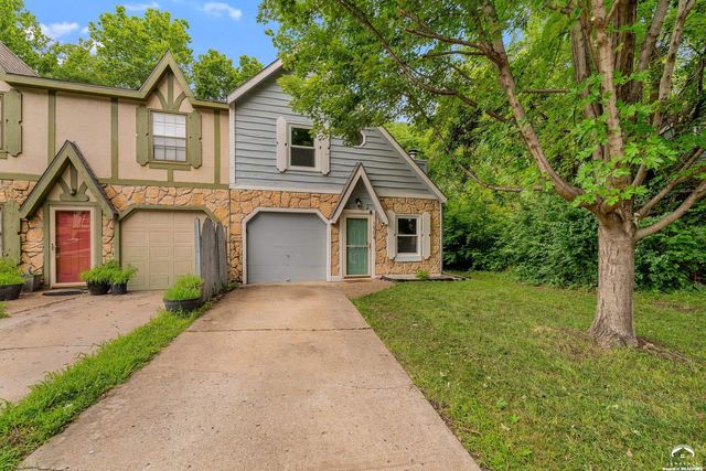 1904 W  3rd St, Lawrence, KS 66044