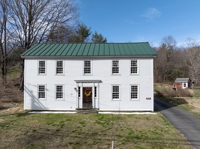 300 Conway Rd, South Deerfield, MA 01373