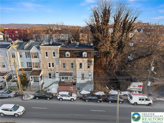 530 Auburn St, Allentown, PA 18103
