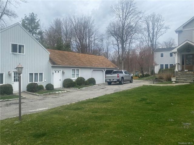 127 Indian Hill Rd, Bedford, NY 10506