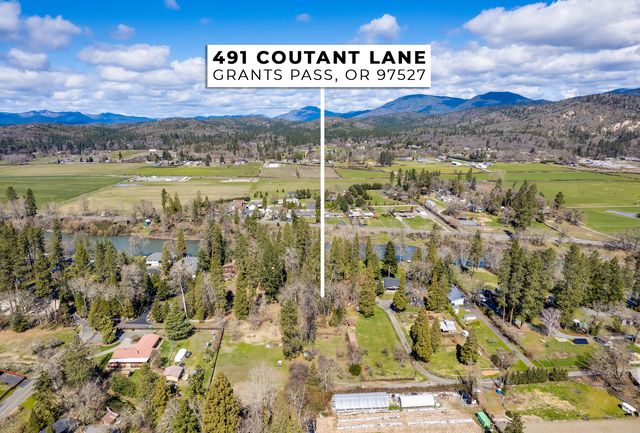 491 Coutant Ln, Grants Pass, OR 97527