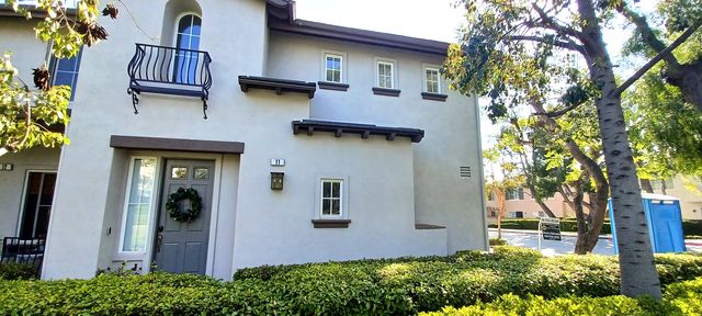 11 Sienna Rdg, Mission Viejo, CA 92692
