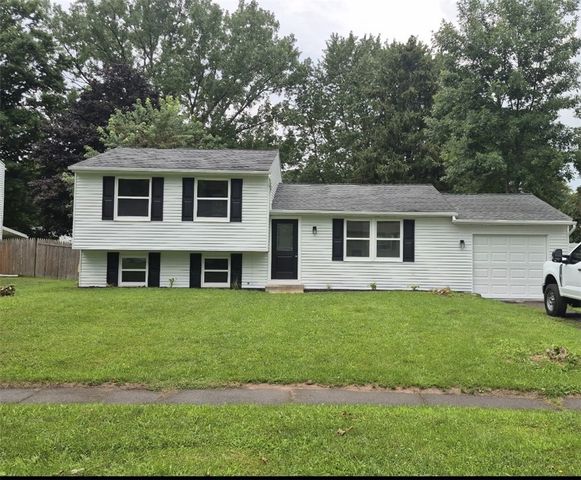 96 Burning Brush Dr, Rochester, NY 14606