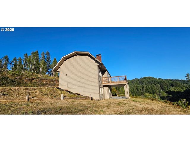 604 Thorton Oar Ln, Reedsport, OR 97467
