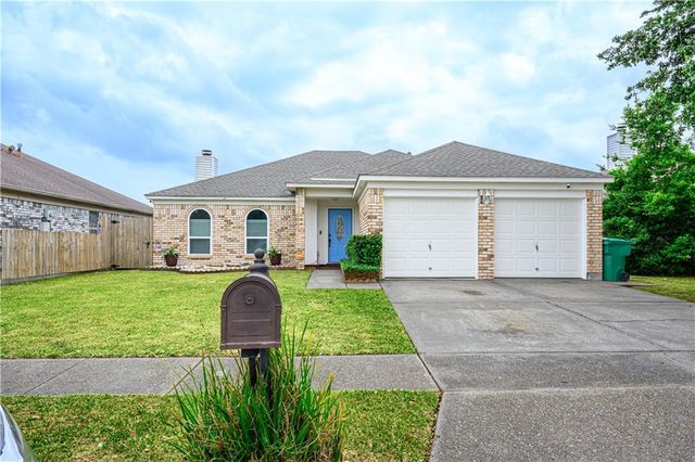 2540 Foliage Dr, Marrero, LA 70072