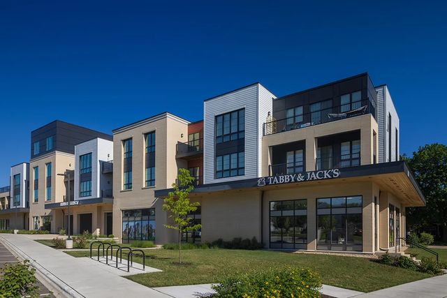 100 S  Marietta St #303, Verona, WI 53593