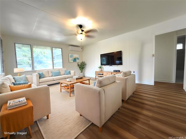 3347 Kalua Rd, Honolulu, HI 96816