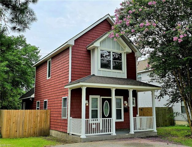303 Duke St, Suffolk, VA 23434