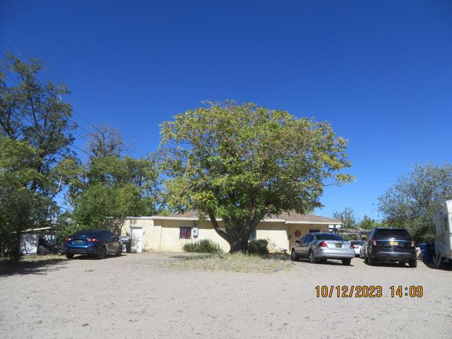 3001 Edith Blvd NE, Albuquerque, NM 87107