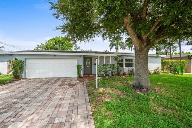 8661 NW 24th Ct, Sunrise, FL 33322