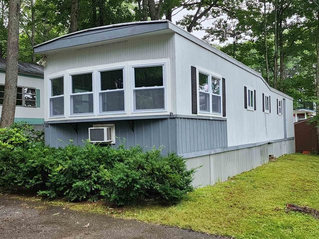 9 Sargent Place UNIT 84, Gilford, NH 03249