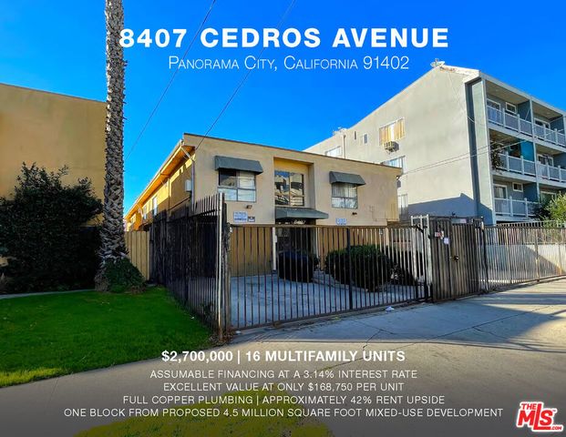 8407 Cedros Ave, Panorama City, CA 91402