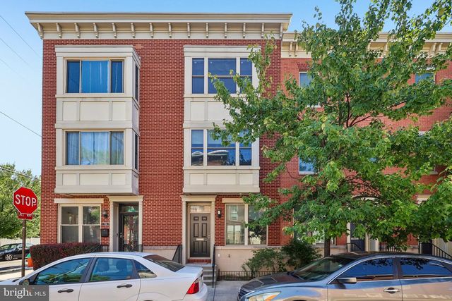 739 S  13th St #B, Philadelphia, PA 19147
