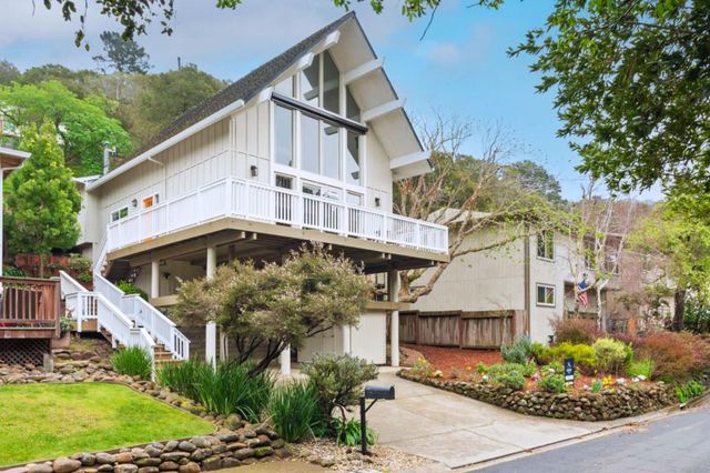 3224 E  Laurel Creek Rd, Belmont, CA 94002