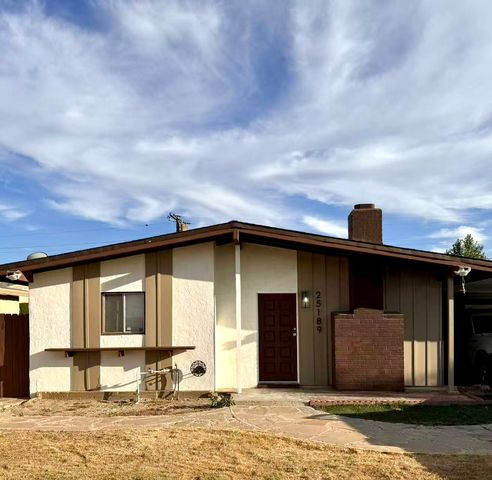 25189 Gentian Ave, Moreno Valley, CA 92551