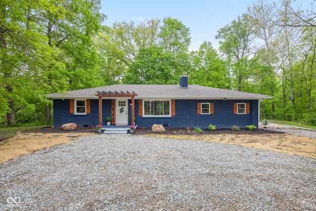 3862 W  400 S, New Palestine, IN 46163