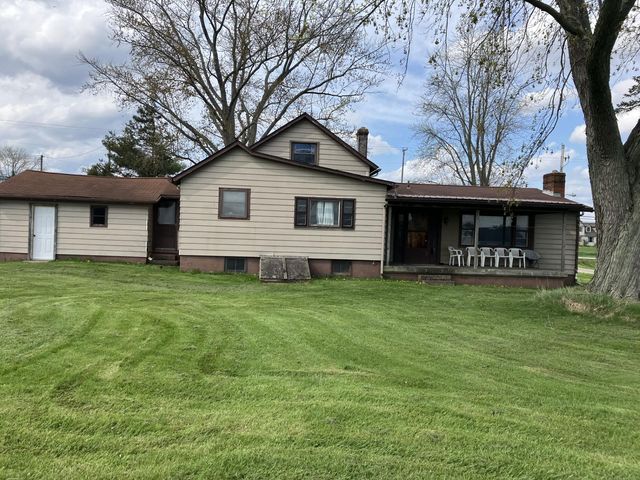 5844 Waterloo Rd, Atwater, OH 44201