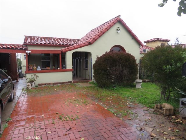 3141 W  75th St, Los Angeles, CA 90043