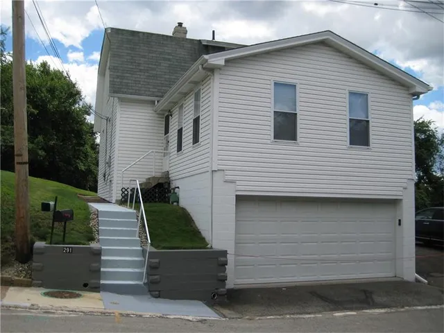 291 Freidel St, Homestead, PA 15120