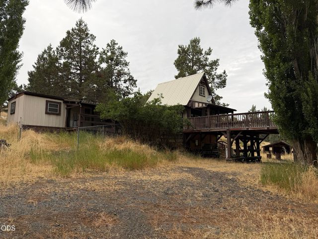 2760 Minna St, Bonanza, OR 97623