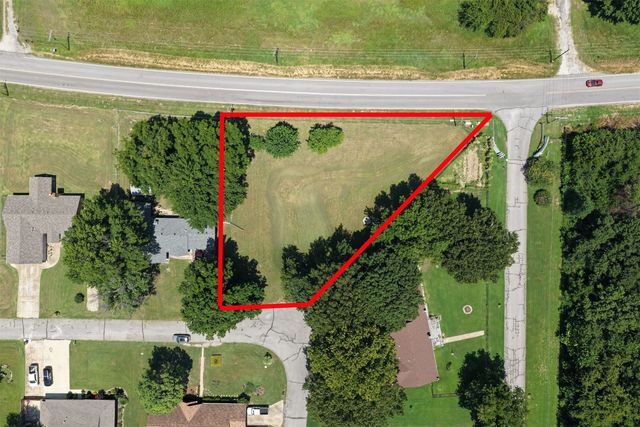W  11th St, Sand Springs, OK 74063