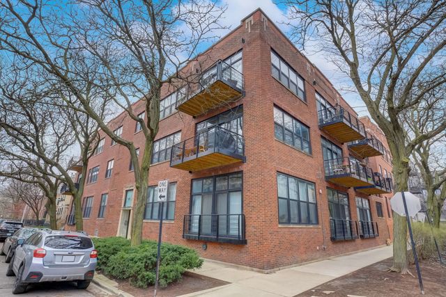 1670 N  Claremont Ave #207, Chicago, IL 60647