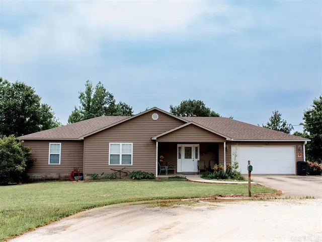 149 Sir Ian Ct, Bismarck, AR 71929